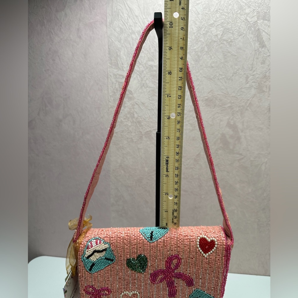 Charming Pink Beaded Shoulder Bag - Picture 4 of 14